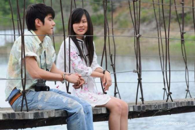 Bikin Senyum-Senyum Sendiri, Yuk Tonton Film Romantis Thailand Ini!