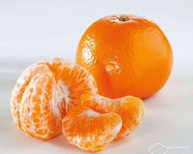 Jangan Berlebihan! Ini Efek Samping Terlalu Banyak Makan Buah Jeruk