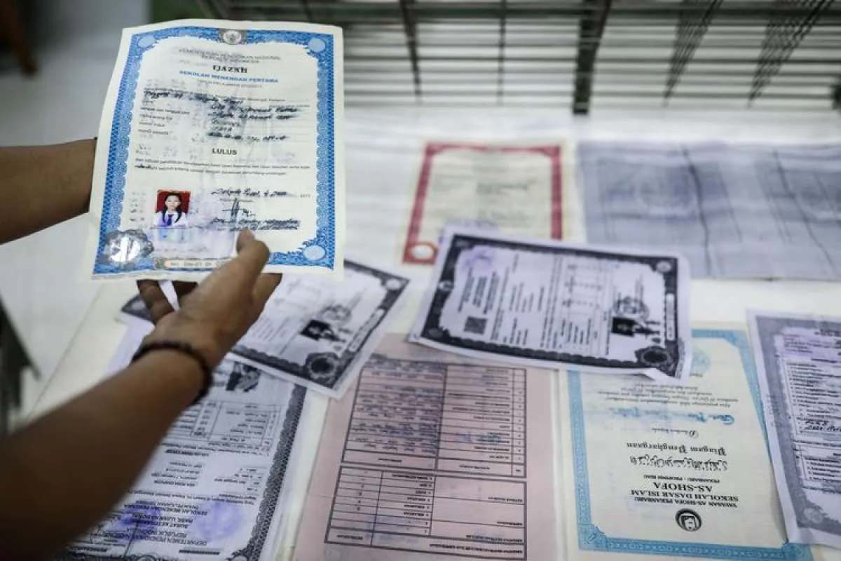 Ijazah hilang? Berikut cara mengurus ijazah yang hilang/rusak, tidak perlu panik