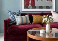 Trik Menata Meja Ujung Ruang Tamu agar Terlihat Lebih Elegan dan Nyaman