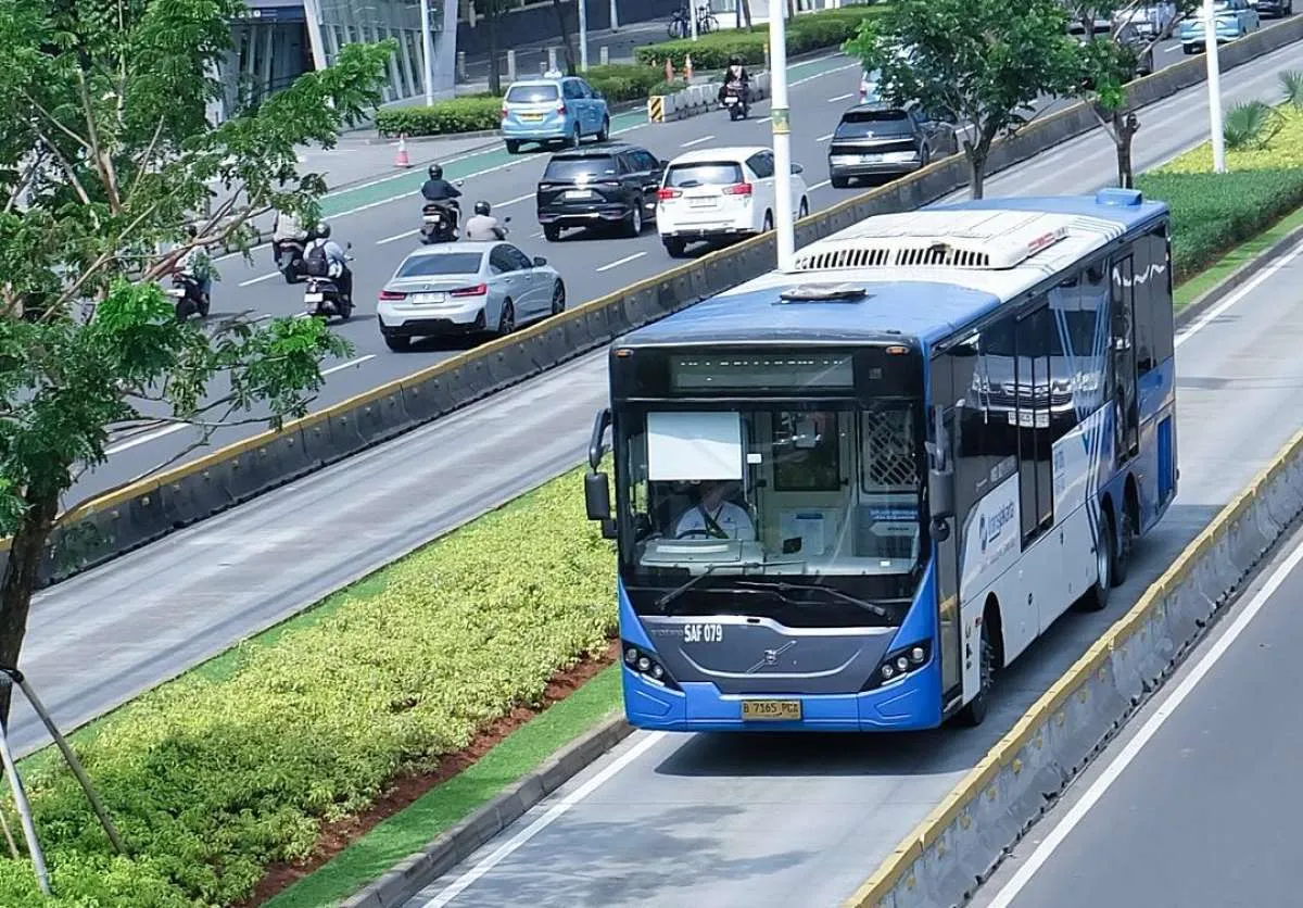 Mau ke PRJ 2025? Ini Rute dan Panduannya untuk Naik Transjakarta dan KRL
