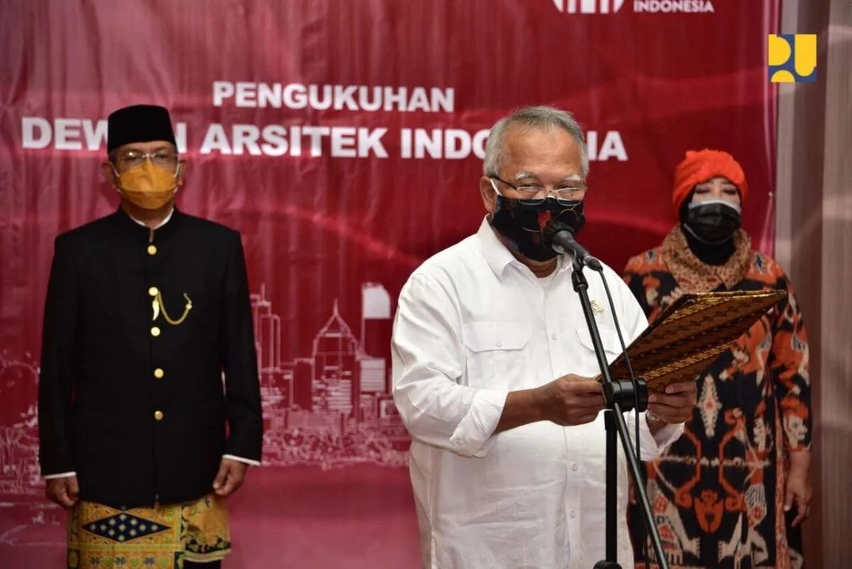 Kukuhkan DAI, Menteri PUPR Basuki: Tanpa peran arsitek, bangunan hanya jadi beton