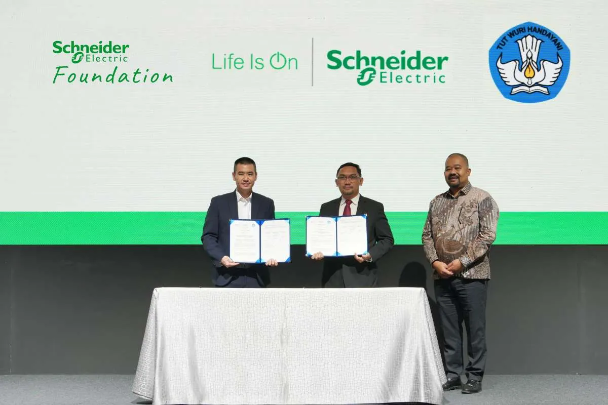 Schneider Eelectirc & Kemendikbud Perbaharui Kemitraan Dukung Pendidikan Vokasi