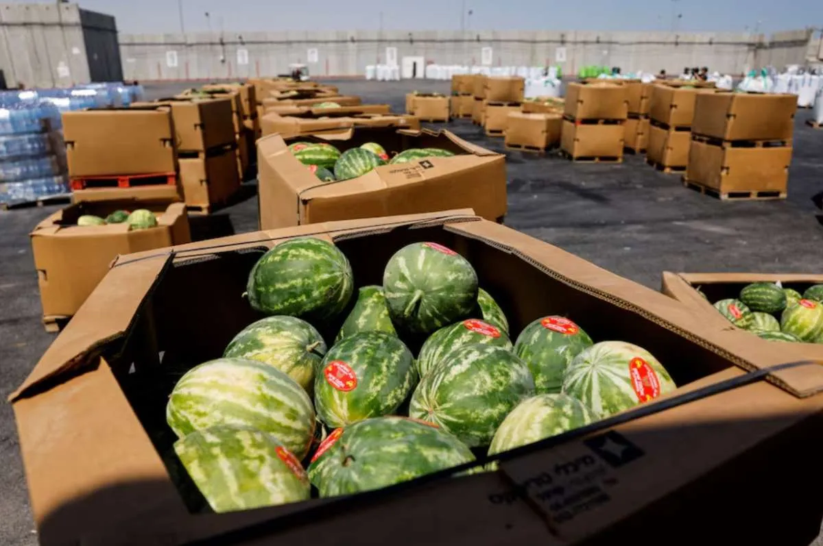 Ribuan Paket Bantuan untuk Warga Gaza Tertahan di Israel