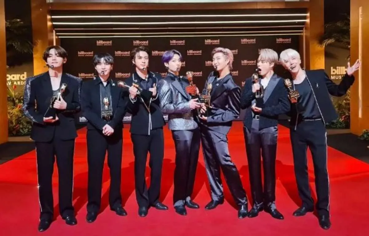 BTS perdana tampilkan Butter dan meraih 4 piala di Billboard Music Awards 2021