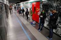 Corona di Italia: Korban harian terus menurun, kasus baru stabil