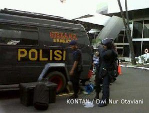 Bom meledak di Masjid Polresta Cirebon