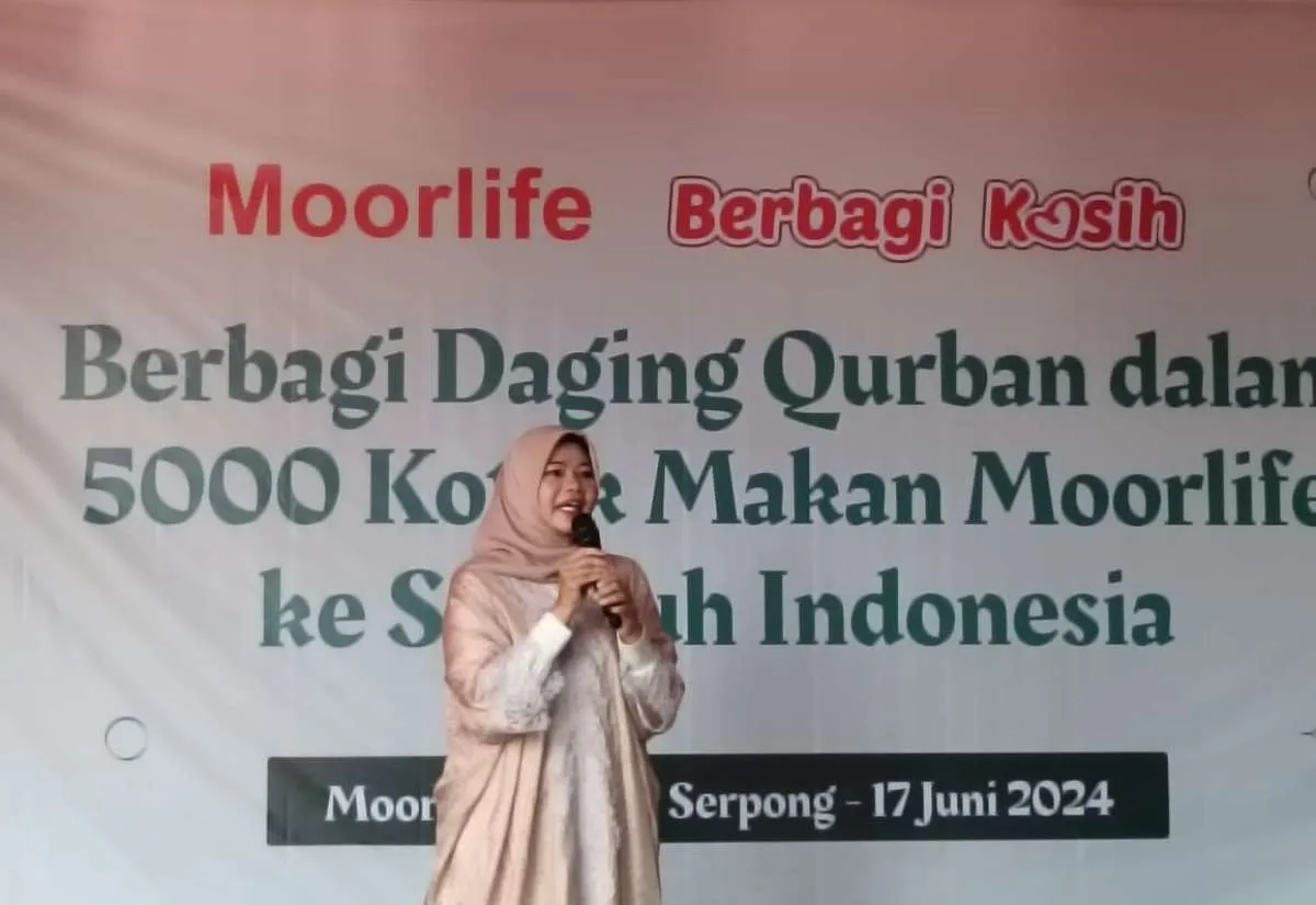 Moorlife Bagikan 5000 Daging Kurban dalam Kotak Makan untuk Indonesia Lebih Sehat