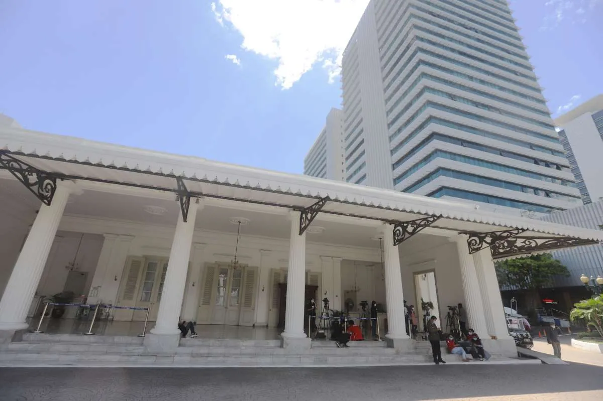 Pilkada DKI tetap tahun 2024, Istana bantah isu jegal Anies dan calonkan Gibran 