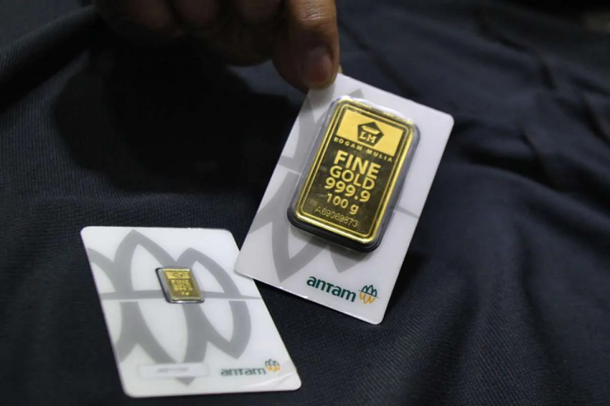 Harga emas Antam hari ini turun Rp 3.000 menjadi Rp 768.000 per gram