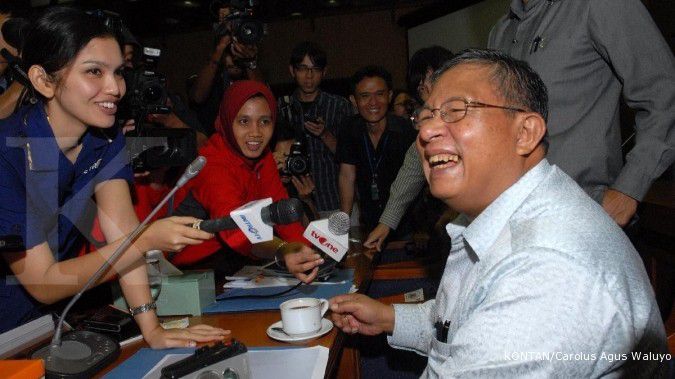 Haru-hangat di konpres terakhir Darmin Nasution