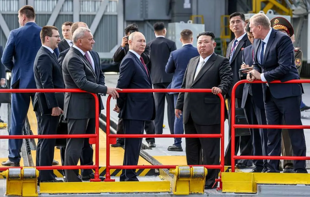 Korea Utara Diduga Telah Mengirim 10.000 Truk Berisi Keperluan Militer ke Rusia