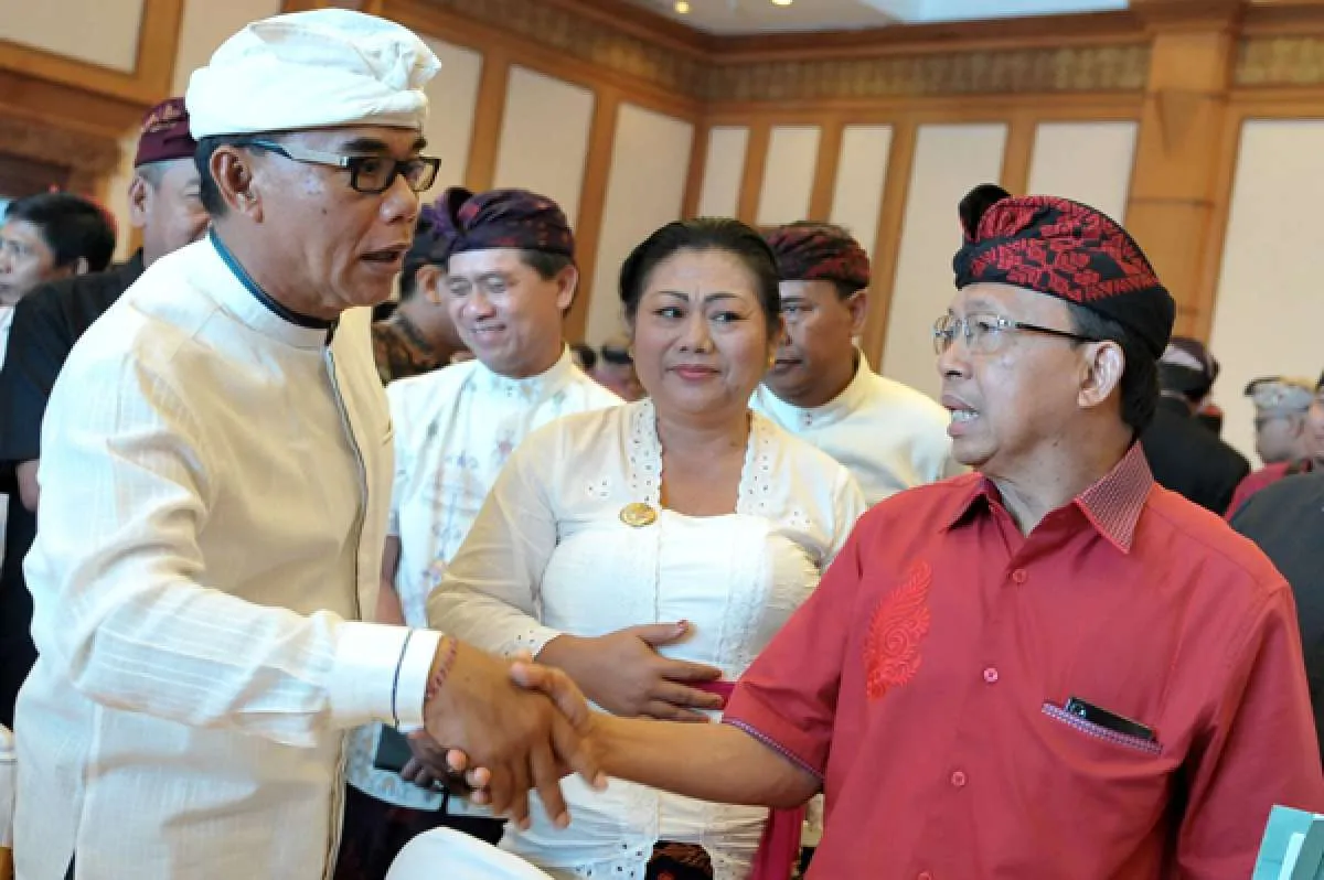 Pariwisata di Tengah Badai 