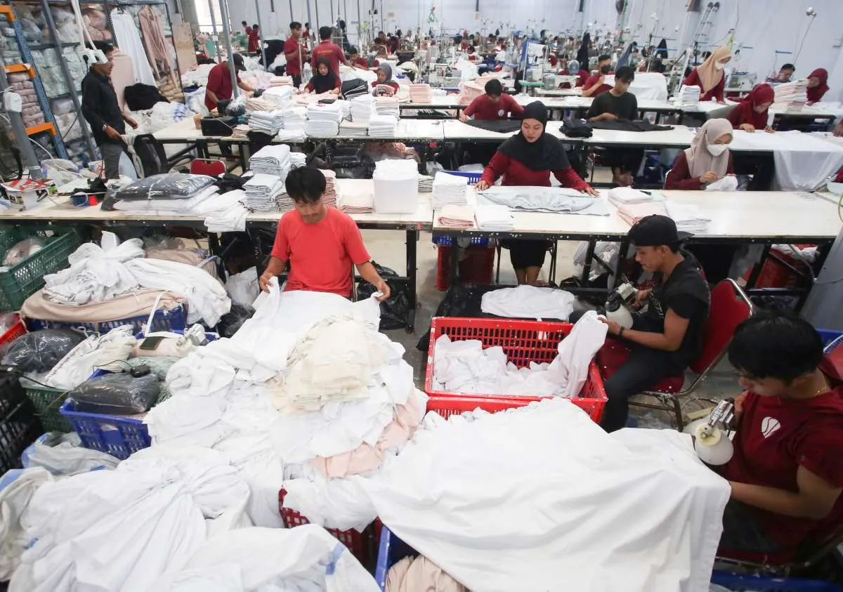 Pertumbuhan Indeks Manufaktur Indonesia Melambat