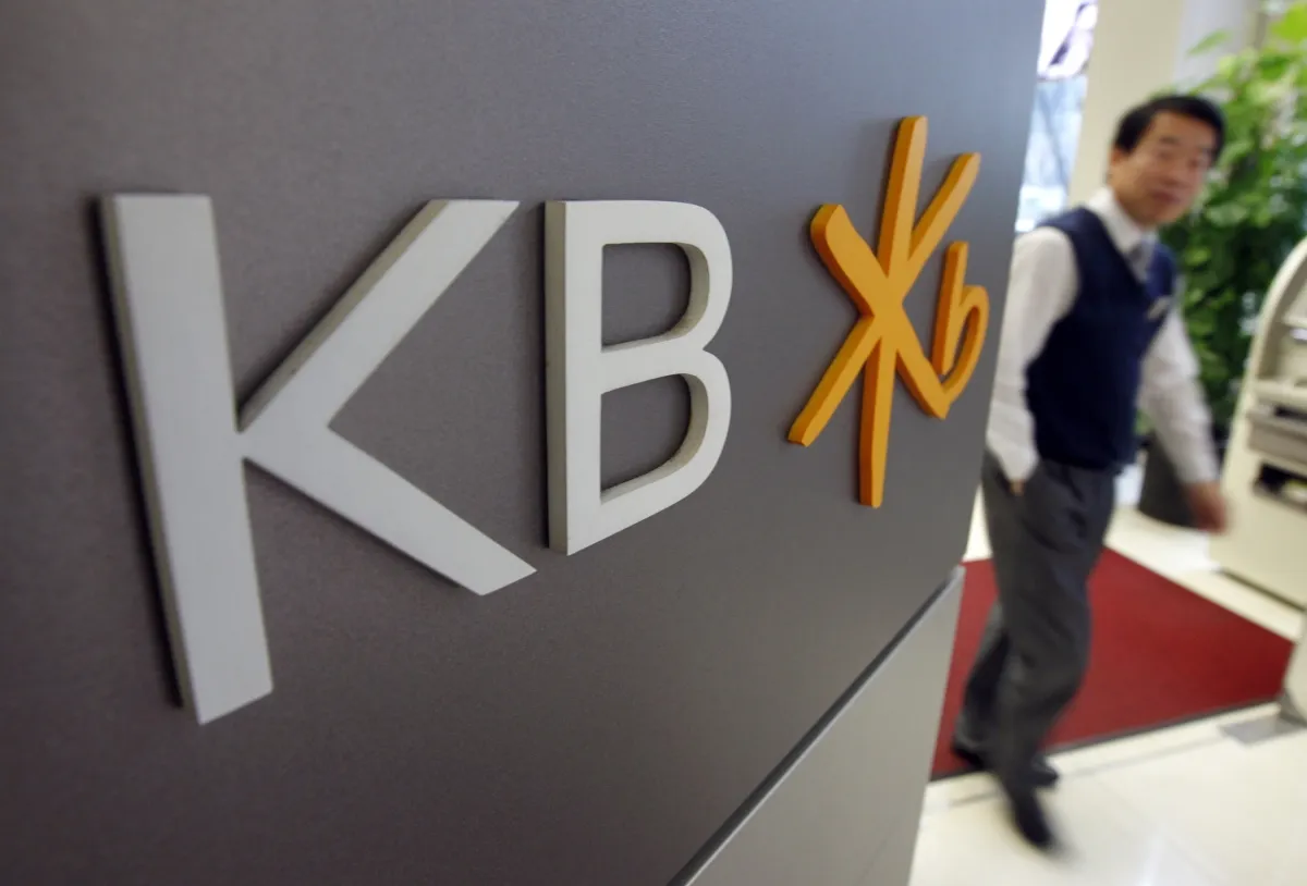 Investor Korea makin merangsek ke industri keuangan nasional
