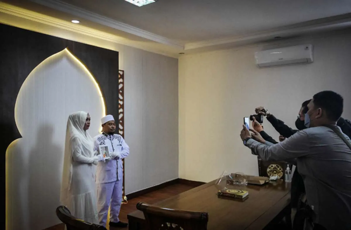 Viral Pernikahan Dini, Berapa Minimal Usia Menikah menurut Undang-Undang?