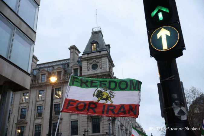 Trump Ancam Lakukan Intervensi, Iran Klaim Jalur Komunasi dengan AS Tetap Terbuka