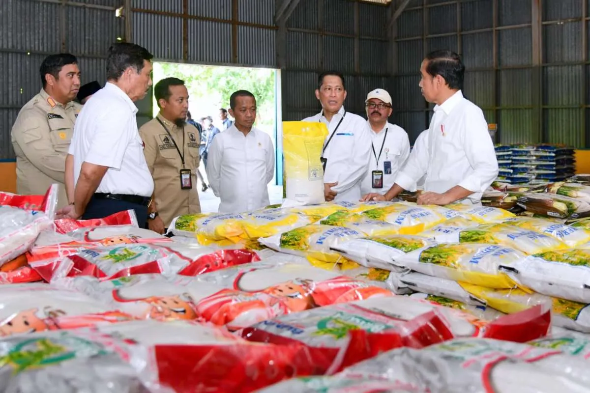 Bulog Saluran 563.643 Ton Beras untuk Stabilitas Harga