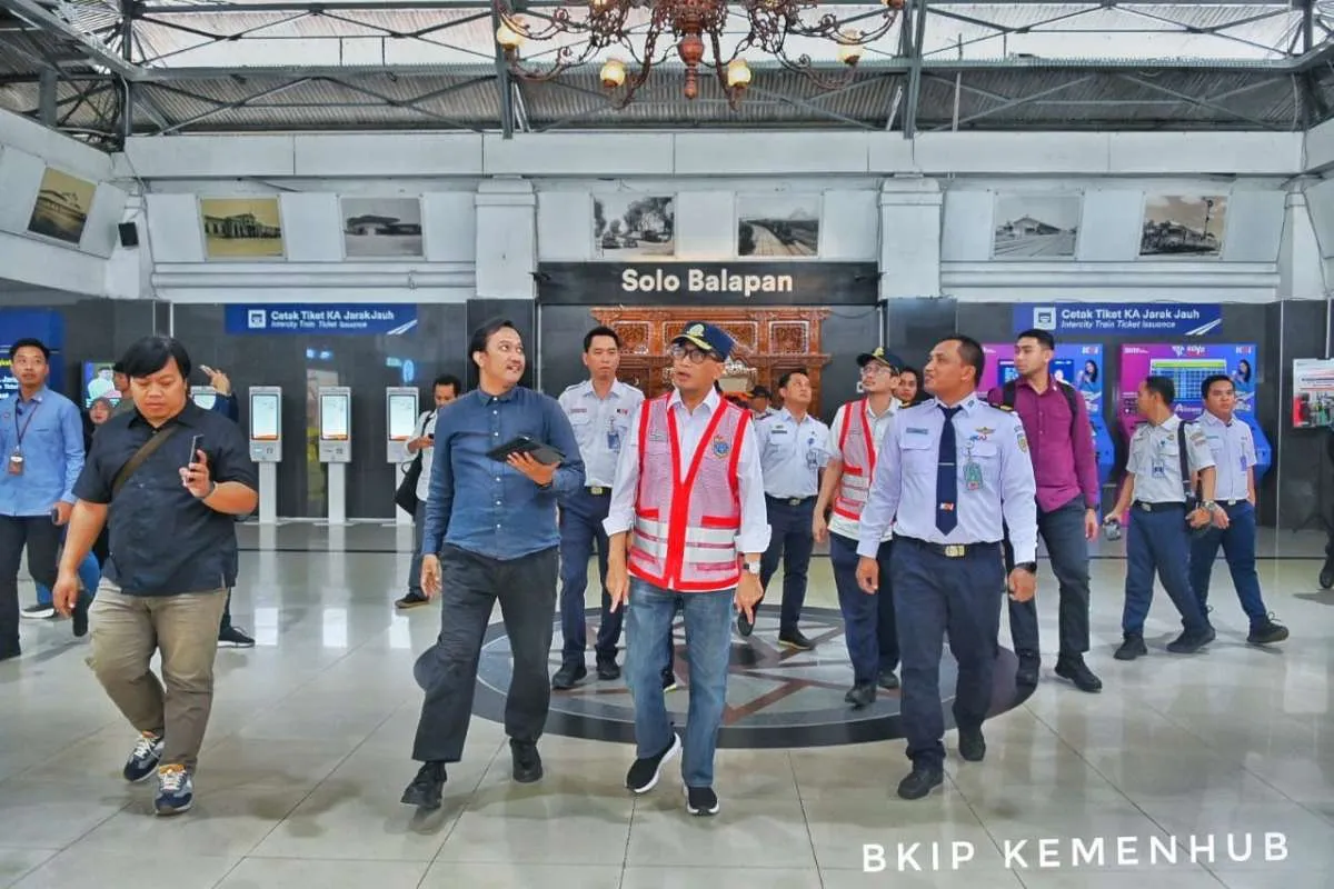 Menhub Akan Percantik Tiga Stasiun di Kota Solo