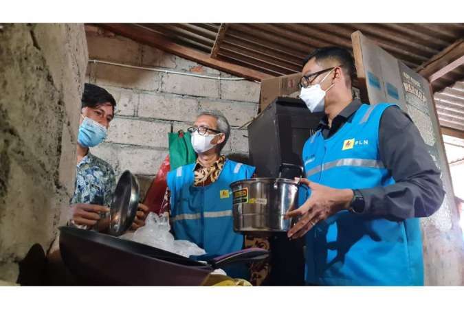 Kontan - PLN Kilas Industri Online