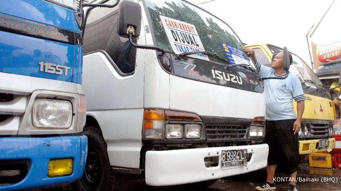 Penjualan minibus dan microbus turun