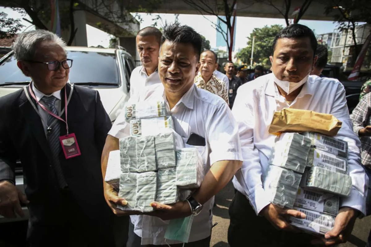 Dalami Uang Rp 27 Miliar, Kejagung Geledah Kantor Pengacara Maqdir Ismail