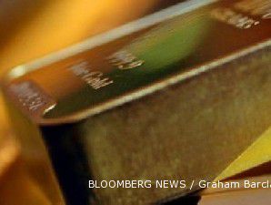 Harga emas melorot seiring rencana perdamaian di Libya