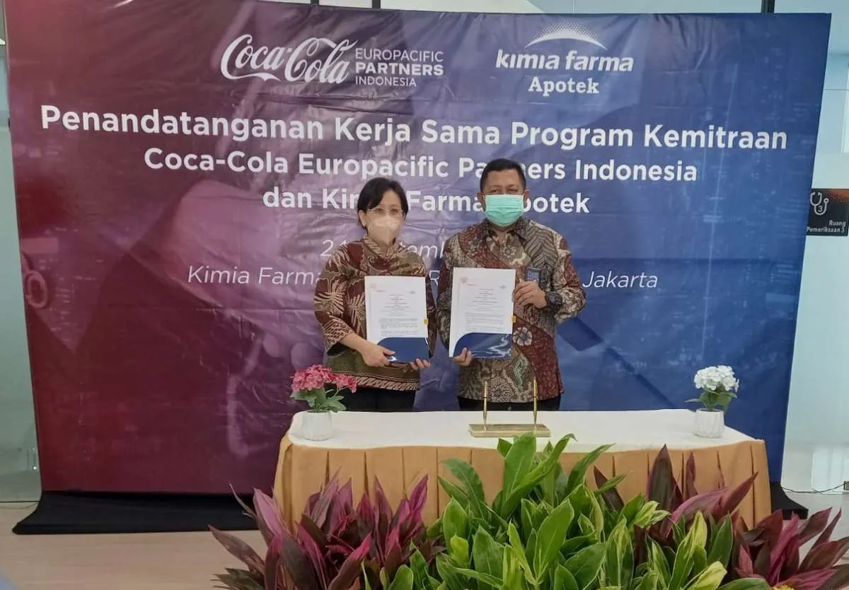 Lewat anak usaha, Kimia Farma (KAEF) lakukan kerja sama dengan Coca-cola