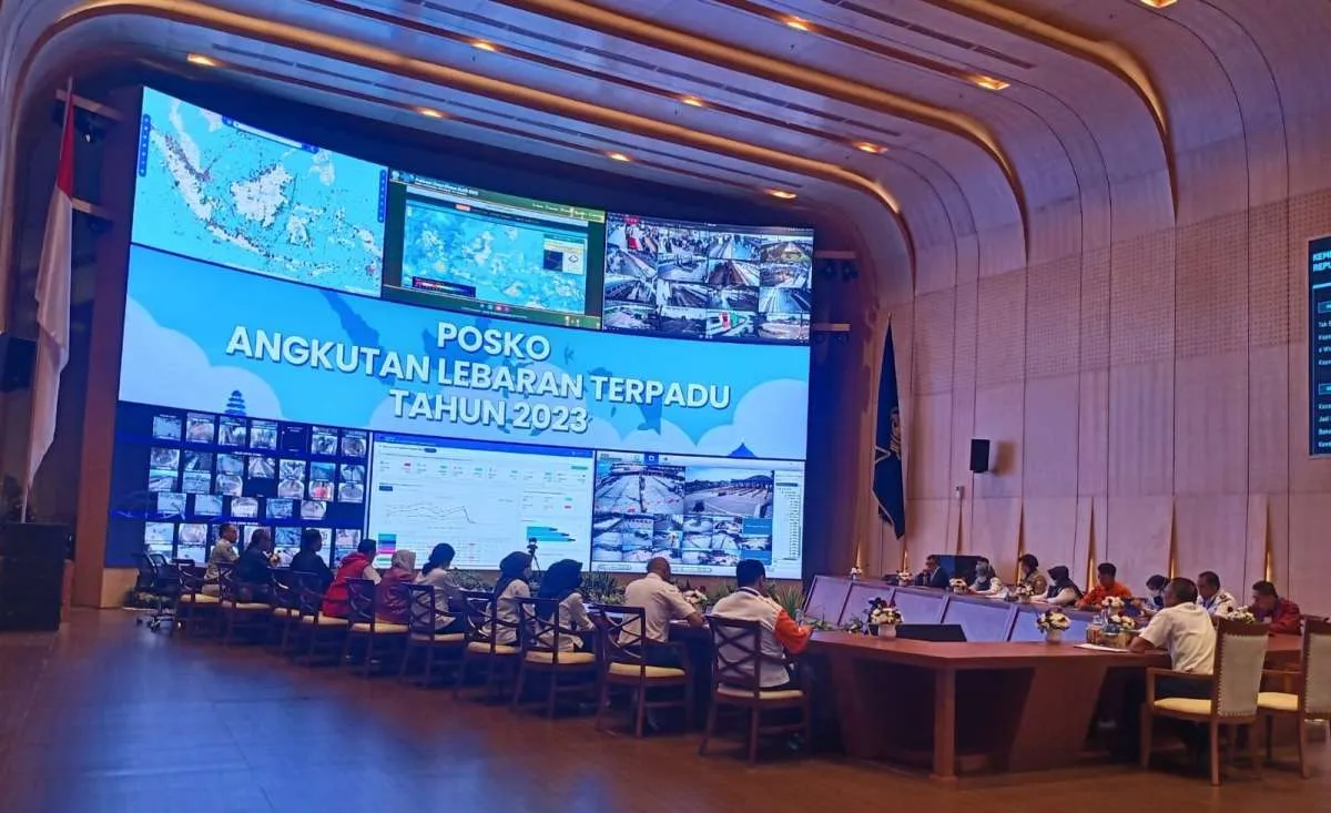 H+2 Lebaran, Lonjakan Tertinggi Penumpang Angkutan Umum