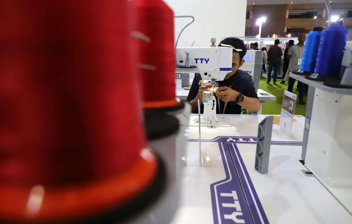 PHK Massal Hantui Industri Tekstil, Tertekan Produk Impor yang Lebih Murah