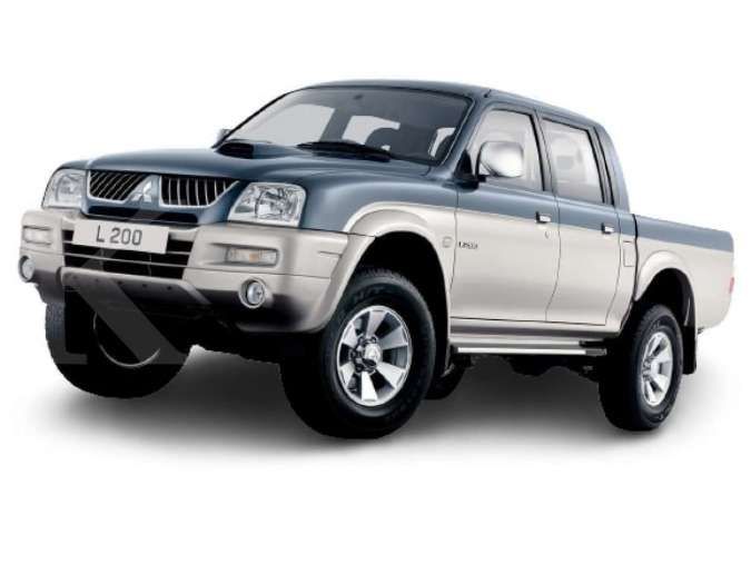 Harga mobil bekas Mitsubishi Strada L200 4x4