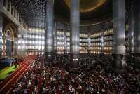 Cek Jadwal Imsakiyah Ambon 10 Maret 2026, Panduan Waktu Sahur Wilayah Maluku