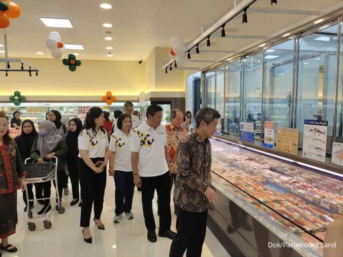 Mall Semi Terbuka Hampton Square di Gading Serpong Resmi Dibuka 