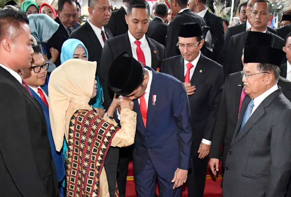 BREAKING NEWS: Ibunda Presiden Jokowi meninggal dunia