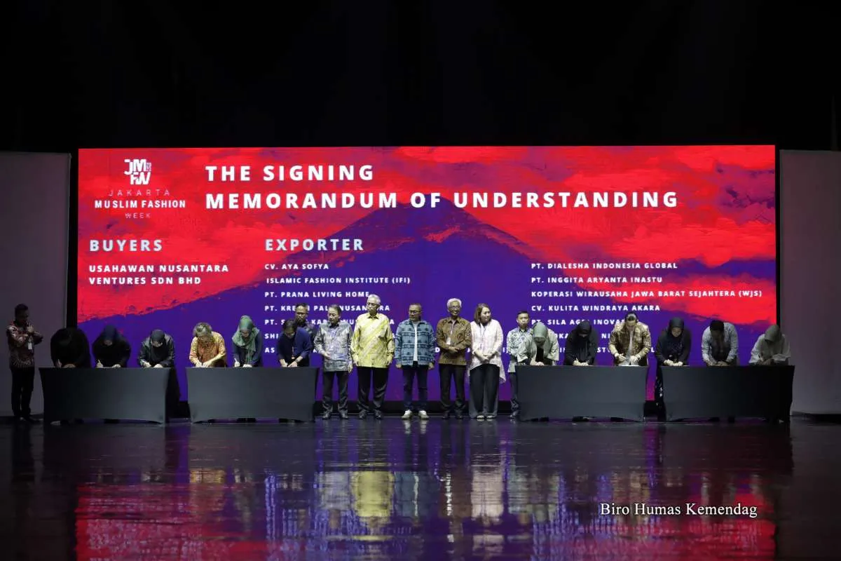 Penutupan Jakarta Muslim Fashion Week 2023 di TEI, Bukukan Transaksi USD 13,2 juta