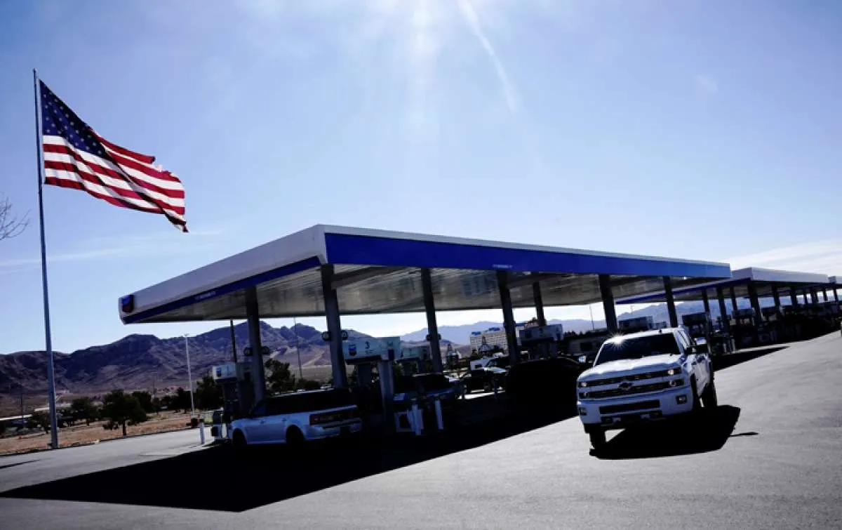 Pembeli Mobil Listrik Produksi Luar Amerika Utara Tak Lagi Dapat Insentif Pajak di AS