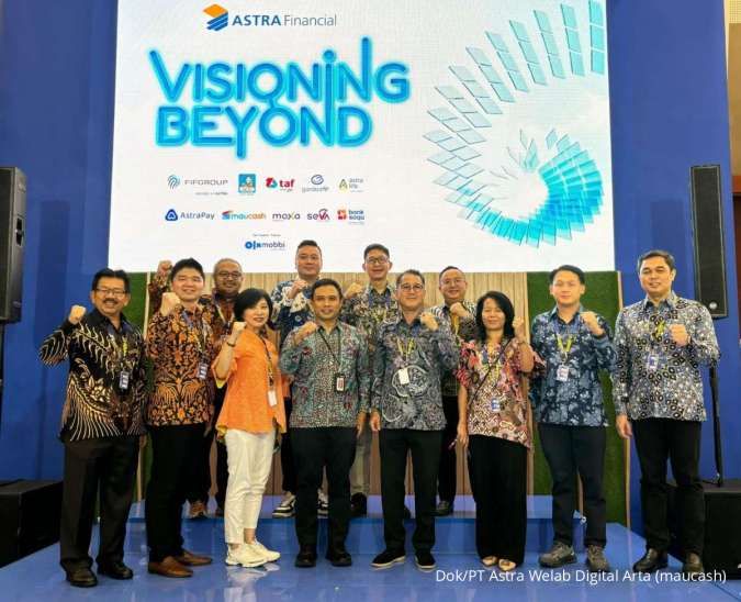 Maucash Dukung Pengusaha di GIIAS 2024 Surabaya: Promo Khusus & Program Referral