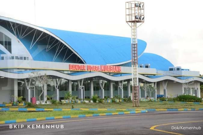 Jokowi resmikan Terminal Bandara Kuabang