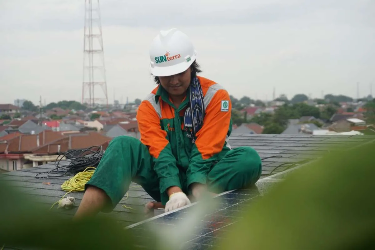 Tingkatkan Bauran Energi Terbarukan, SUNterra Pasang Energi Surya di Kantor Pusat BAF