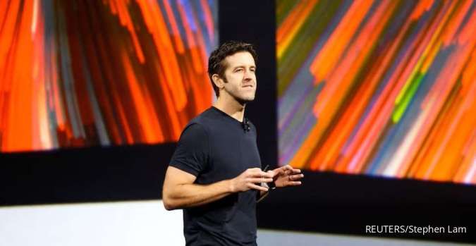 Apple Tunjuk John Ternus Jadi CEO Gantikan Tim Cook, Ini Profilnya