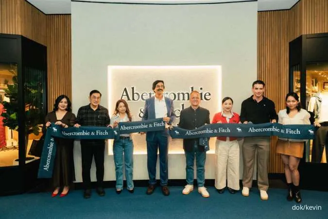 Koleksi Fesyen Akhir Tahun, Abercrombie & Fitch Buka Gerai Terbaru