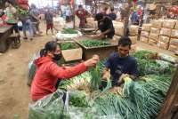 Konsumsi RT Kuartal III 2025 Hanya Tumbuh 4,89%, Ditopang Transportasi dan Komunikasi