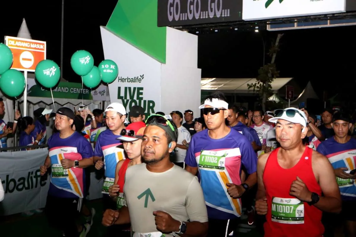 5.000 Peserta Ikuti Herbalife Run 2023 di Pantai Aloha PIK 2