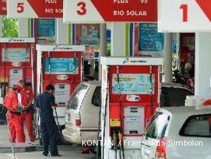 DPR: Konsumsi BBM subsidi mobil pelat merah juga harus dibatasi 