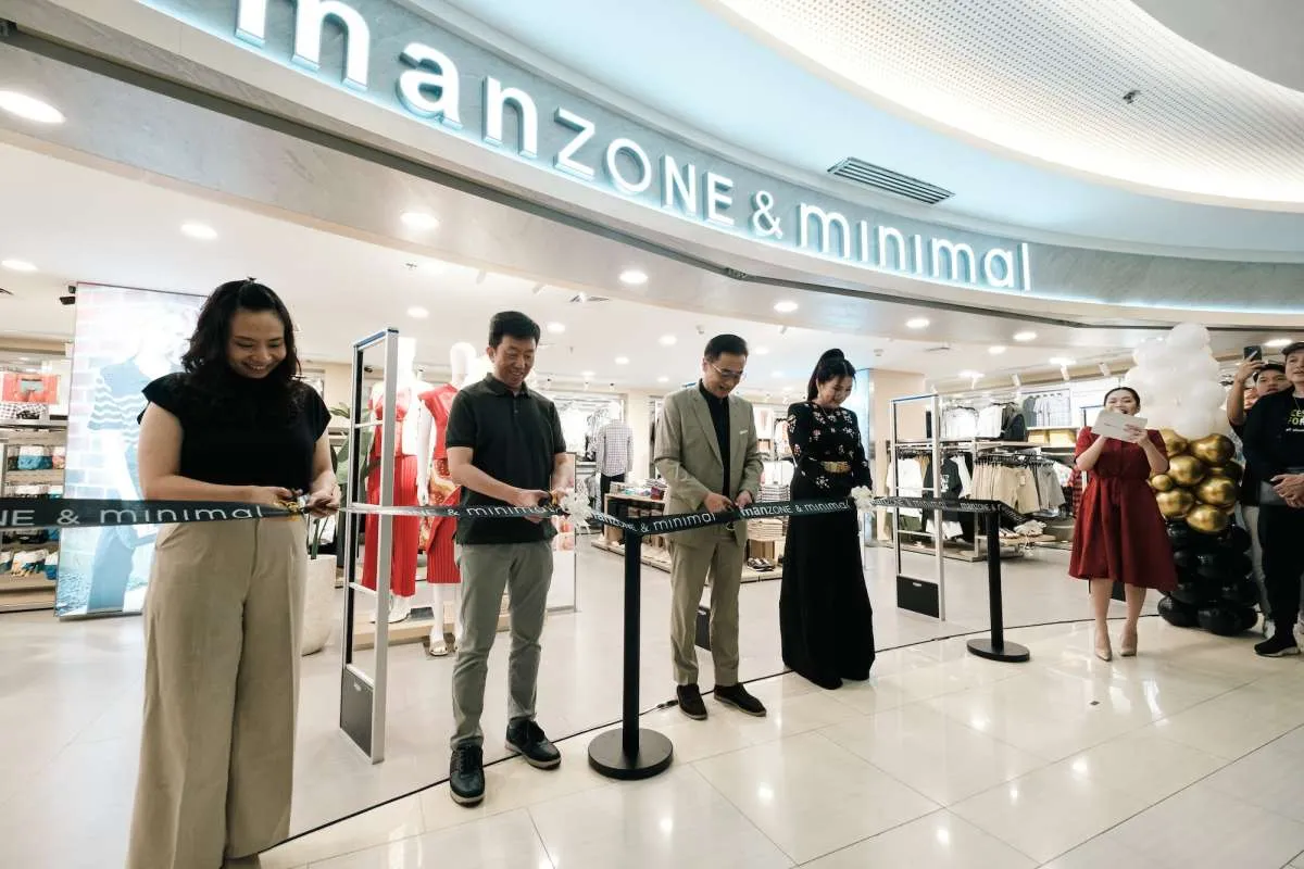 Manzone & Minimal Kembali Membuka Gerai Keduanya di Tunjungan Plaza Surabaya
