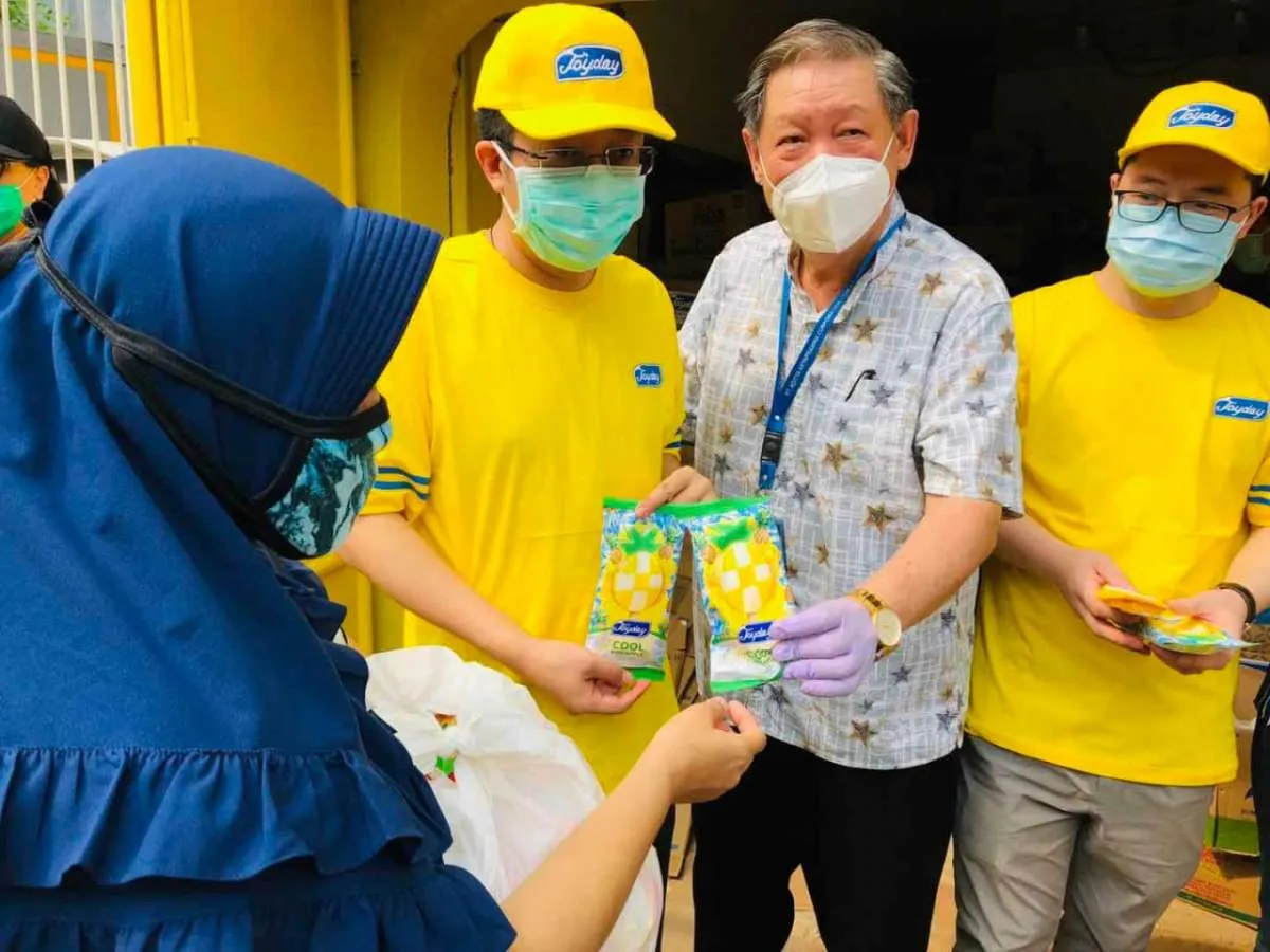 Yili Group terus melanjutkan program sosial #Joydaylawancovid19