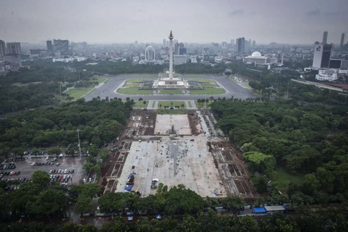 Revitalisasi Monas tuai polemik, Ahok angkat bicara 