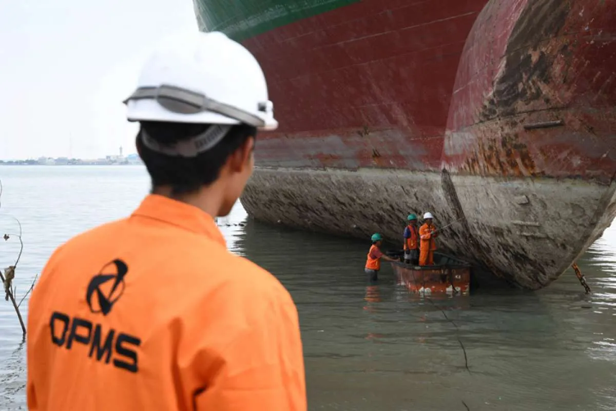 Menilik industri pengepul besi tua dari kapal bekas, benarkah menjanjikan?