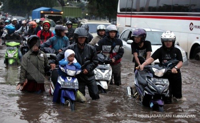Aher: Atasi banjir, perlu negosiasi tingkat dewa 