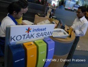 Laba bersih ISAT merosot 56,8% di 2010